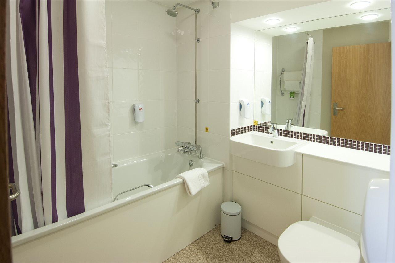 Premier Inn ביסטר מראה חיצוני תמונה