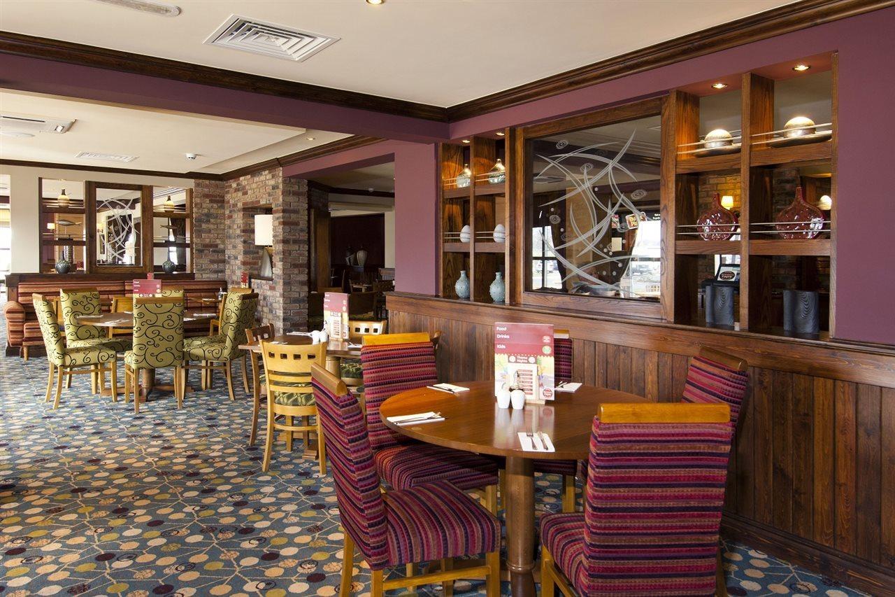 Premier Inn ביסטר מראה חיצוני תמונה