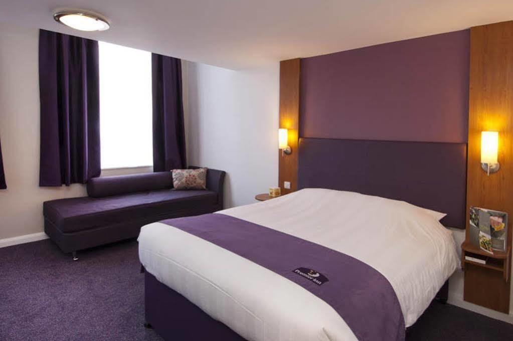 Premier Inn ביסטר מראה חיצוני תמונה